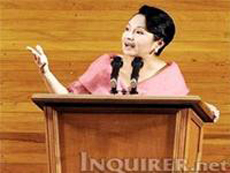 Tổng thống Philippines Arroyo đọc Thông điệp quốc gia.